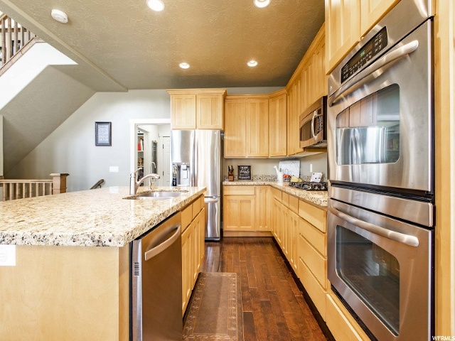 2067 E 230 S, Spanish Fork, UT 84660 — photo 10