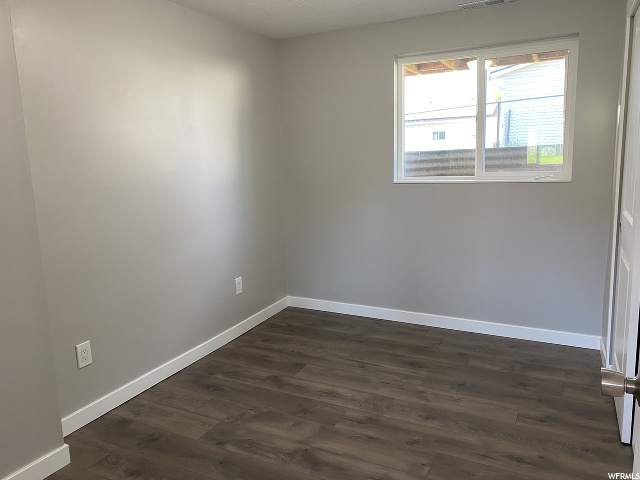 574 W 1950 N, Clinton, UT 84015 — photo 11