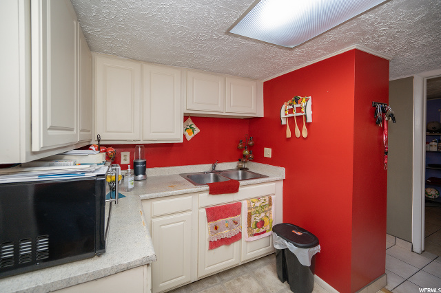 657 7th Ave, Midvale, UT 84047 — photo 11