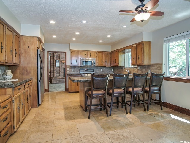 2117 N 3000 W, Clinton, UT 84015 — photo 10