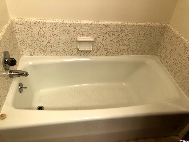 742 E 300 S, Hyrum, UT 84319 — photo 9