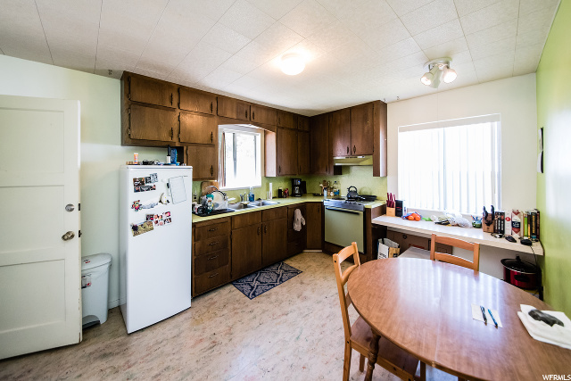 522 E 100 N, Logan, UT 84321 — photo 4