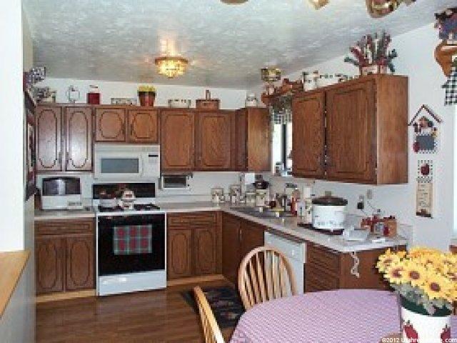 8957 Buckingham Way, Sandy, UT 84093 — photo 2