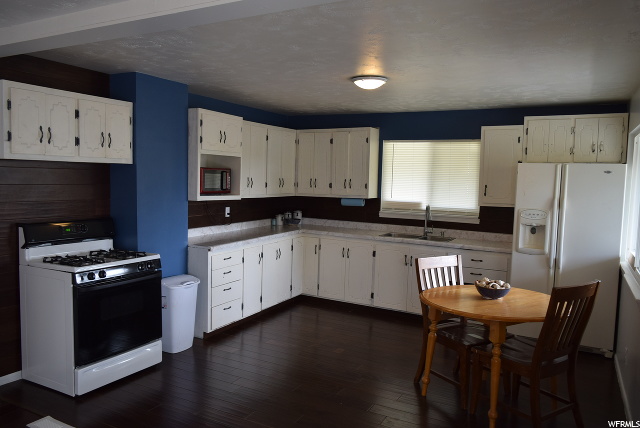 140 N 200 E, Wellington, UT 84542 — photo 7