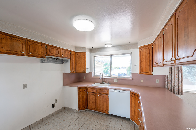 3233 S 75 E, Bountiful, UT 84010 — photo 7