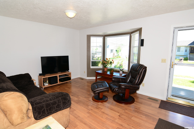 320 E 2475 N, Logan, UT 84341 — photo 4
