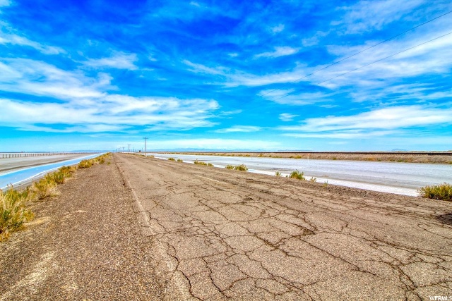 E S, Wendover, UT 84083 — photo 9