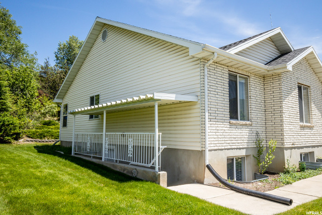 705 E 350 S, River Heights, UT 84321 — photo 5