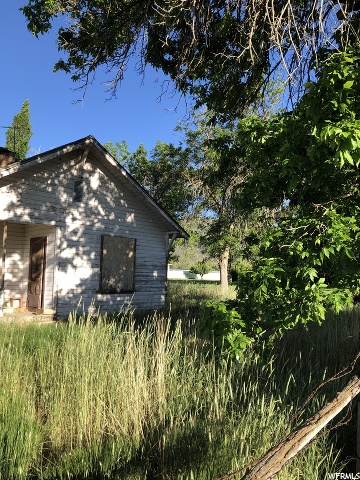297 S 200 E, Levan, UT 84639 — photo 7