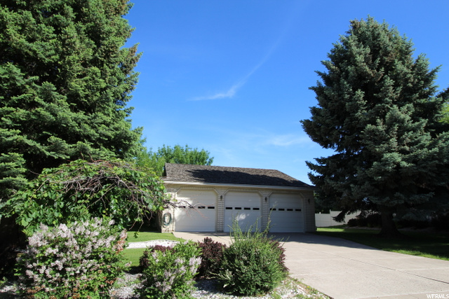 1211 E Cliffside Dr S, Logan, UT 84321 — photo 2