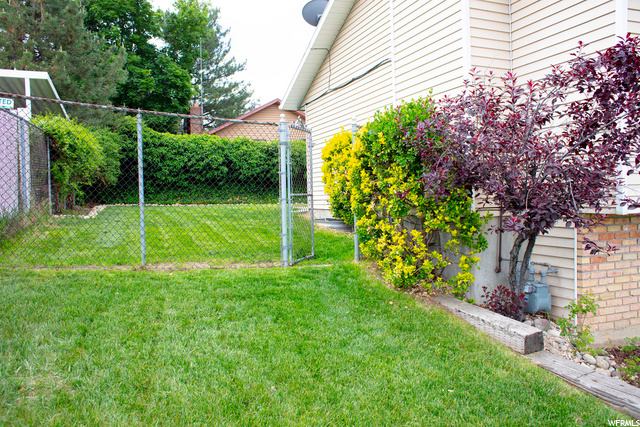 1108 E 8600 S, Sandy, UT 84094 — photo 10
