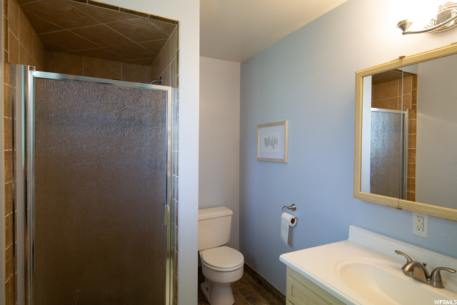 7396 S Ramanee Dr E, Midvale, UT 84047 — photo 9