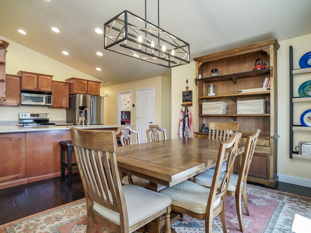 2372 N 2775 W, Clinton, UT 84015 — photo 5