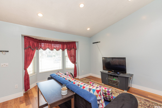 1393 N 870 W, Clinton, UT 84015 — photo 3