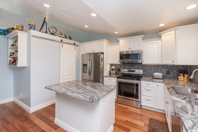 1393 N 870 W, Clinton, UT 84015 — photo 9