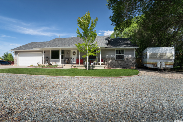 1405 S 570 E, Vernal, UT 84078 — photo 2