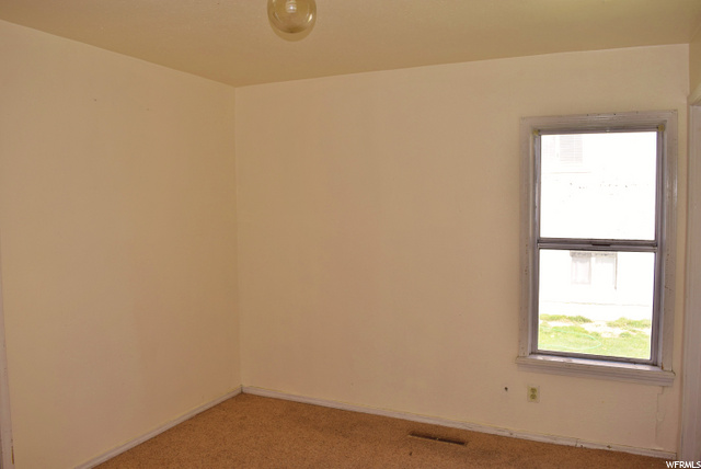335 N 300 E, Price, UT 84501 — photo 9