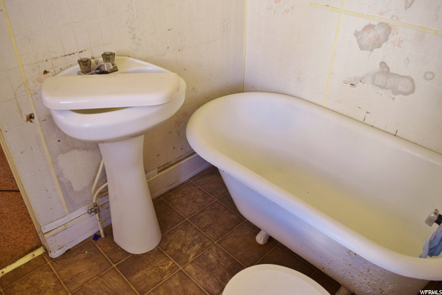 335 N 300 E, Price, UT 84501 — photo 7
