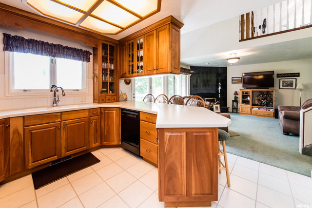 934 E Stewart Hill Dr, River Heights, UT 84321 — photo 5
