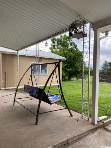 160 E 4300 S, Washington Terrace, UT 84405 — photo 3