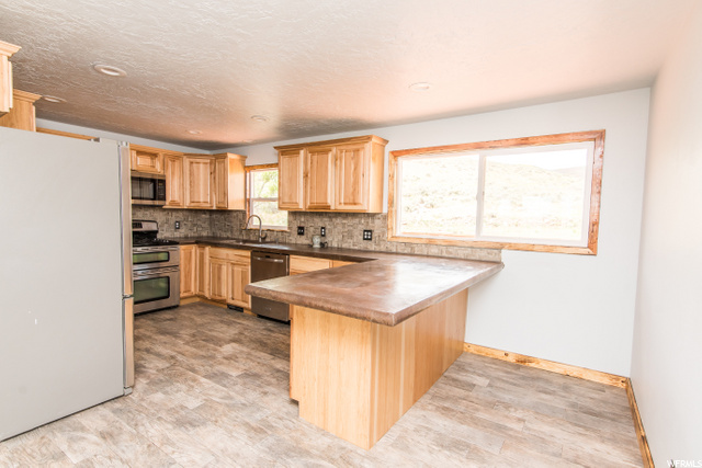 11073 N Brian Ln, Tremonton, UT 84337 — photo 7