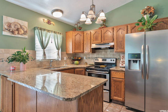 69 N 360 W, Clearfield, UT 84015 — photo 8