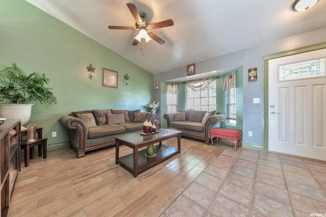 69 N 360 W, Clearfield, UT 84015 — photo 6
