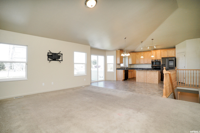 5627 S 3200 W, Roy, UT 84067 — photo 3