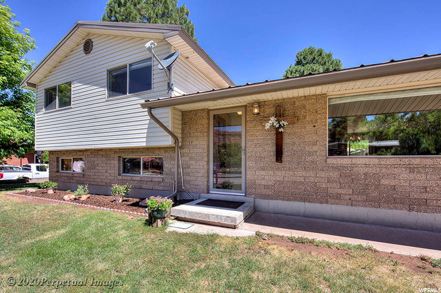 571 E 200 S, Moab, UT 84532 — photo 9