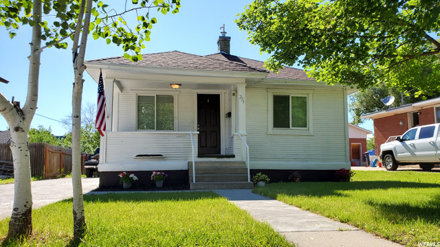 279 S 400 E, Logan, UT 84321 — photo 4