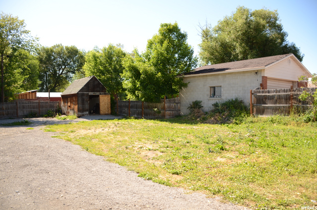 279 S 400 E, Logan, UT 84321 — photo 8