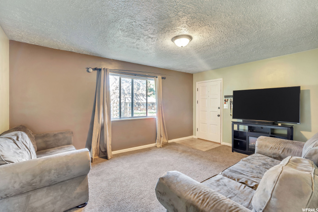 281 Barbara St, Layton, UT 84041 — photo 2