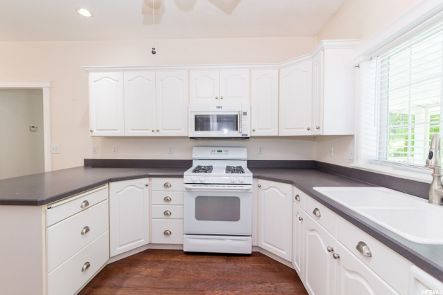 9135 S 300 W, Paradise, UT 84328 — photo 3