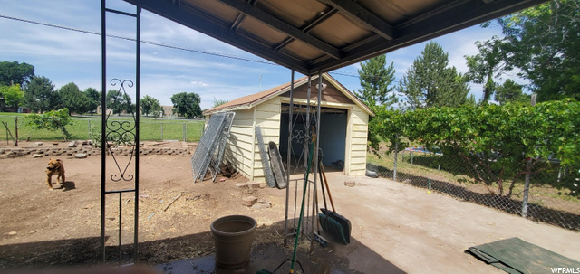 819 E 1000 S, Clearfield, UT 84015 — photo 4