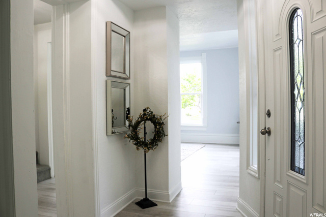 397 N 300 E, Bountiful, UT 84010 — photo 9