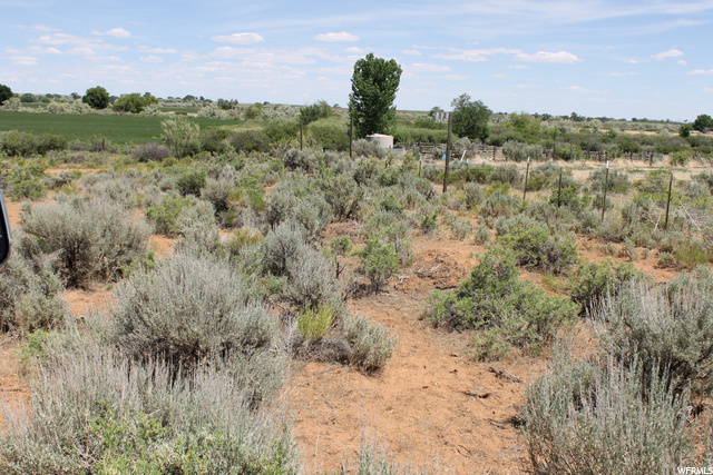 5467 N 9500 E, Lapoint, UT 84039 — photo 7