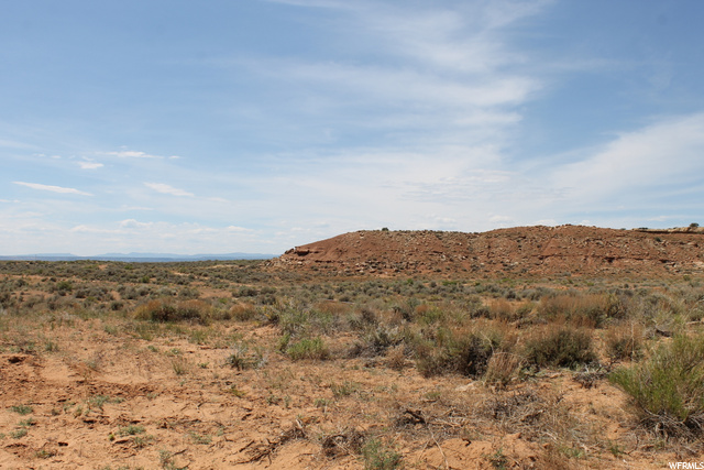 5467 N 9500 E, Lapoint, UT 84039 — photo 8