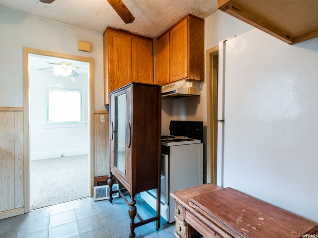 340 E Goddard, Ogden, UT 84401 — photo 9