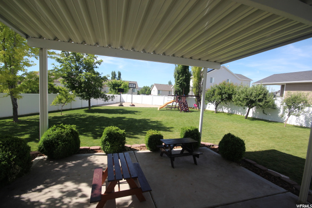 548 E 2100 S, Clearfield, UT 84015 — photo 4