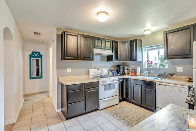 170 E 100 S, Santaquin, UT 84655 — photo 8