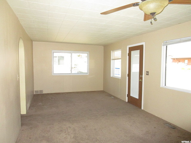 147 Ridgeway St, Helper, UT 84526 — photo 3