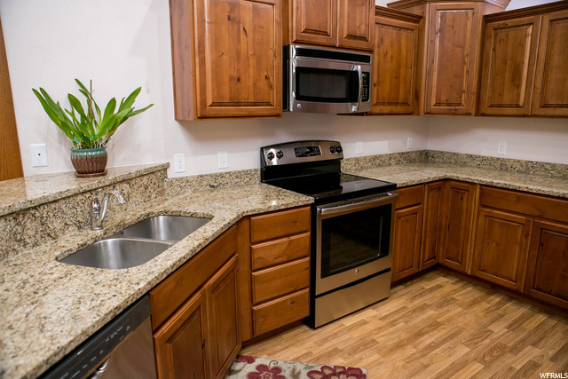 365 E 2280 N #A, North Logan, UT 84341 — photo 3