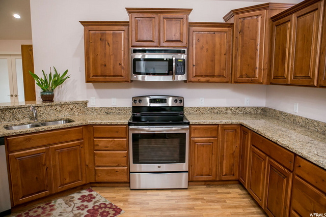 365 E 2280 N #A, North Logan, UT 84341 — photo 6