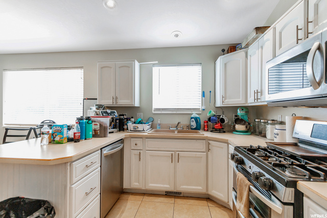 5213 S 3275 W, Roy, UT 84067 — photo 5