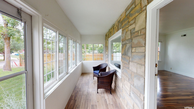 1084 Weaver Ln, Layton, UT 84041 — photo 2