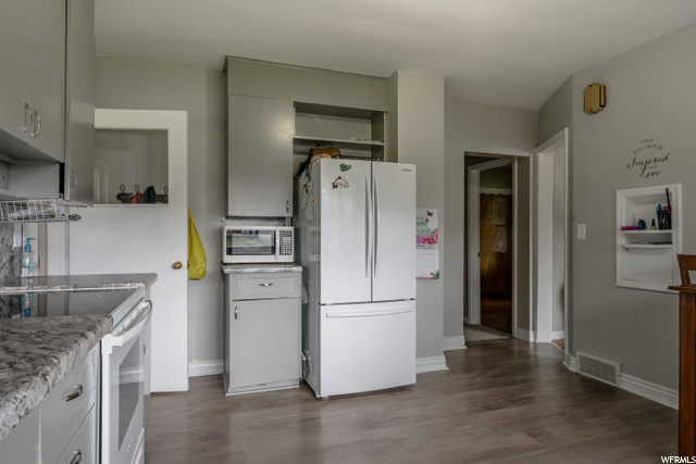 80 W 200 S, Smithfield, UT 84335 — photo 9