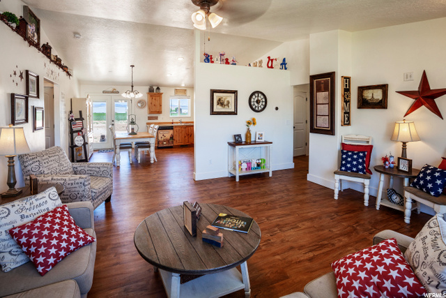 2315 E 4300 S, Vernal, UT 84078 — photo 3