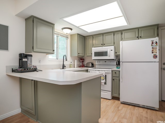 1220 N Nayon Dr E, Layton, UT 84040 — photo 3