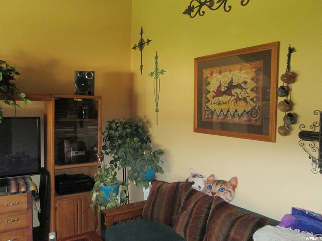 953 N 975 E, Ogden, UT 84404 — photo 4