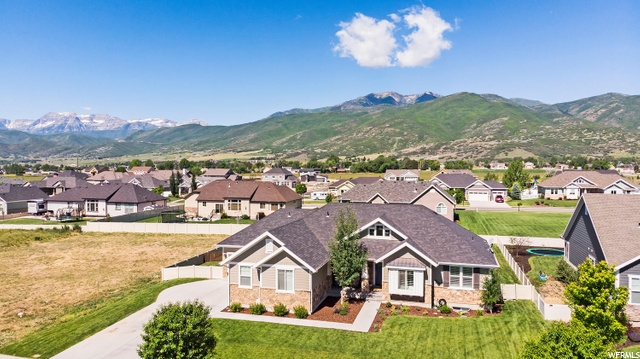 390 S Silver Fox Rd E, Midway, UT 84049 — photo 2